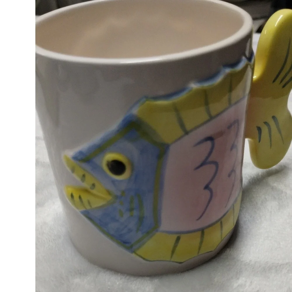 Pier‎ 1 Novelty Fish Mug Handcrafted Japan Unique Handle Coffee Tea Cup